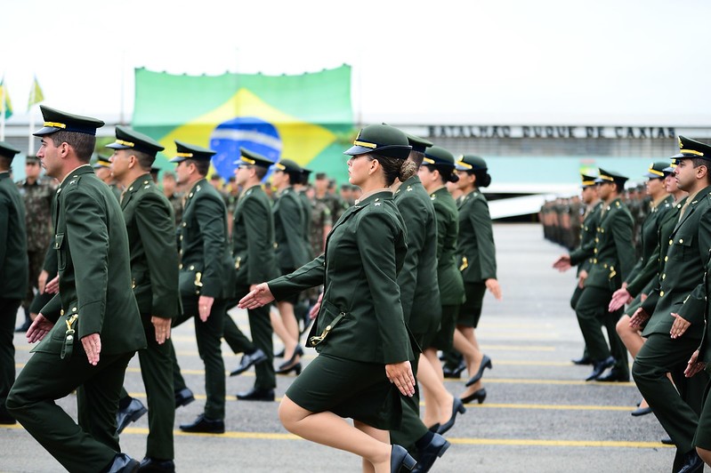 Concurso EsFCEx: 197 vagas abertas para quem sonha ingressar no exército  brasileiro - Notícias Concursos