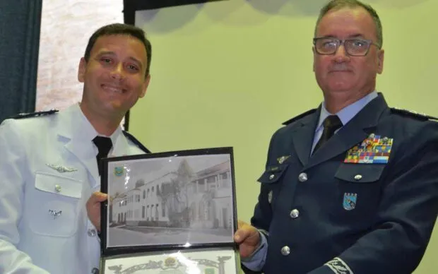 Comprometidos com o Brasil Diploma o da Segunda Turma do Curso