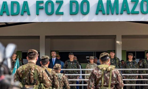 Exército Brasileiro e Exército dos Estados Unidos realizarão exercício  militar em território brasileiro - Forças Terrestres - Exércitos, Indústria  de Defesa e Segurança, Geopolítica e Geoestratégia