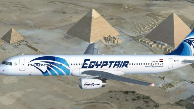 Autoridades egípcias emite alerta: "evitem o espaço aéreo do Irã". Foto: Divulgação / Egyptair