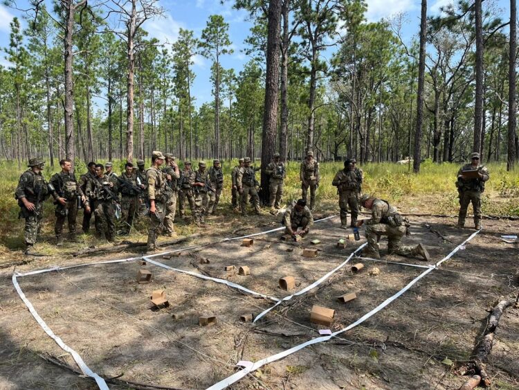 Exército retorna ao solo brasileiro após preparação com tropa dos EUA