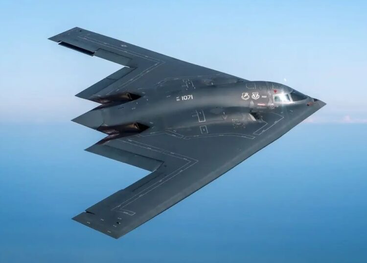 Golpe devastador: EUA utilizam bombardeiros B-2 