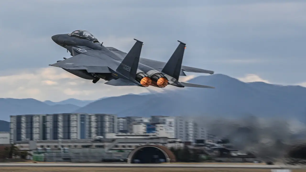 Estados Unidos transformam Força Aérea da Coreia do Sul com pacote militar de US$ 6,2 bilhões! F-15K se tornam aeronaves imbatíveis para garantir a defesa nacional