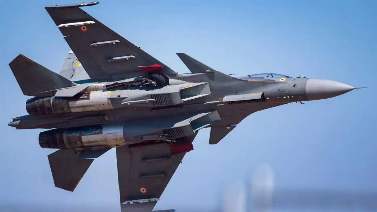 Governo indiano aprovou US$ 1,3 bilhão para a construção de projetos de caças Su-30MKI sob licença da Rússia, com o objetivo de fortalecer sua força aérea